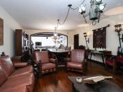 Apartamento, 3 Dorms para Alugar, 200 m² por R$ 5.500,00