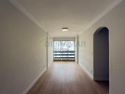Apartamento 3 Quartos, Reformado, Nascente, DCE à Venda...