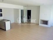 Apartamento, 4 dormitórios, 159 m², em Menino Deus