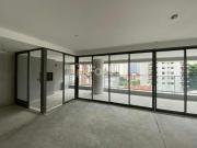 Apartamento, 4 dormitórios, 210 m², em Campo Belo