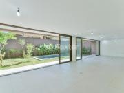 Apartamento, 4 dormitórios, 620 m², em Jardim dos Estados