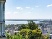 Apartamento 4 dormitórios/quarto no bairro Menino Deus!