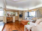 Apartamento 4 Dorms para Alugar 200 m² por R$ 6.500,00