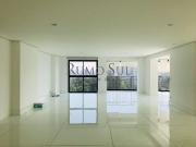 Apartamento 4 Dorms para Alugar 370 m² por R$ 22.000,00