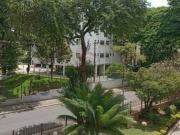 Apartamento 70 m2 refomado na Av. Cassandoca