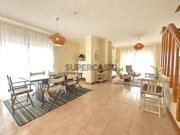 Apartamento a 400 metros da praia, com excelente...