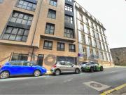 Apartamento a estrenar en Ronda Muralla esquina...