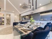 Apartamento à Venda 53m2 2 Quartos / Suíte / Varanda / 1...