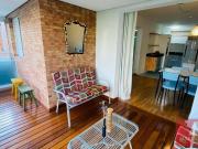 Apartamento com 2 dormitórios à venda, 77 m² por R$...