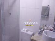 Apartamento com 3 dormitórios à venda, 81 m² por R$...