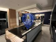 Apartamento à venda, com 1 dormitorio, 1 suite e 61M²,...