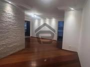Apartamento à Venda com 3 Dormitórios em Moema