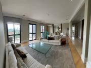 Apartamento à venda e aluguel em Moema, SP