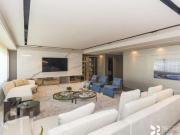 Apartamento à venda em Jardim Europa com 260 m², 4...