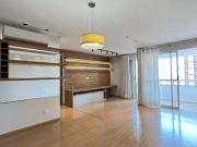 Apartamento à venda em Londrina, Centro, com 2 quartos,...