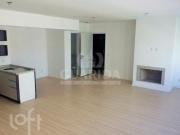 Apartamento à venda em Menino Deus com 159 m², 4...