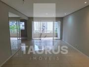 Apartamento a venda em Moema. 104m², 3 quartos, 1 suíte,...