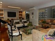 Apartamento à venda em Moema