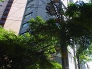 Apartamento à venda em Moema