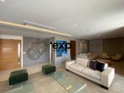 Apartamento à venda em Moema com 3 quartos, sendo 3...