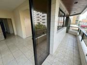 Apartamento à venda em Santos