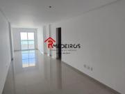Apartamento à Venda em Vila Guilhermina, Praia Grande SP