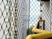 “Apartamento à Venda na Pitangueiras no Guarujá