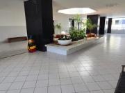 Apartamento a venda na Pituba com 3 quartos reformado no...