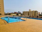 Apartamento à venda na praia da Enseada com vista ao mar