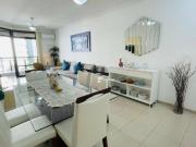 Apartamento à venda na Praia da Pitangueiras no Guarujá / SP