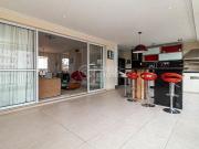 Apartamento à venda na Vila Mariana 300 metros do Metro...