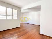 Apartamento à venda na Vila Paris