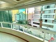 Apartamento à venda na Zona Nova