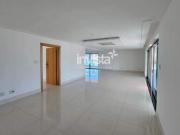 Apartamento à venda no bairro Ponta da Praia