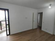 Apartamento à Venda no Campo Belo com 3 Quartos sendo 2...