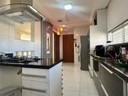 Apartamento à Venda no Candeias Edifício Paul Cézanne