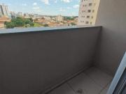 Apartamento à Venda no Condomínio Golden Star em...