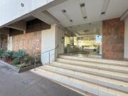 Apartamento à Venda no Edifício Areluz Maringá com suíte...