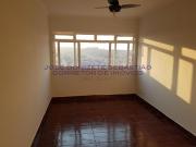 Apartamento à venda no Edifício Bonini no Centro de Poá...