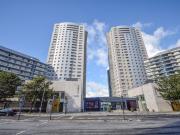 Apartamento à venda, R. de Campolide 351, 1070 034...