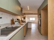 Apartamento a venda reformado com 91 m², na Rua Mourato...