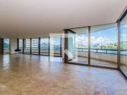 Apartamento à Venda Vale do Sereno, 4 Quartos, 576 m²...