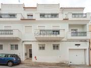 Apartamento, Algoz e Tunes