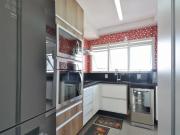 Apartamento alto à venda no Condominio Quintessence...