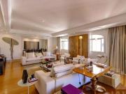 Apartamento alto padrão, com vista livre para o verde em...