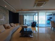 Apartamento amoblado en arriendo