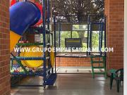 Apartamento Amoblado En Arriendo Sector Loma Del Indio...