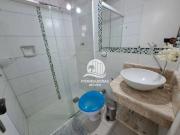 Apartamento amplo com 3 dormitórios, 50 metros da praia,...