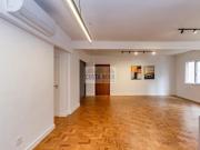 Apartamento amplo com 3 dormitórios na Alameda Jaú,...