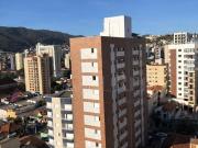 Apartamento Amplo com 3 Quartos no Centro